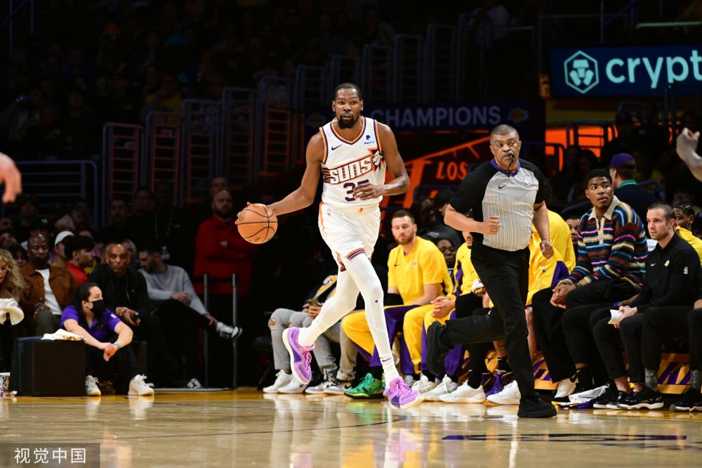 们对运动员 们对运动员