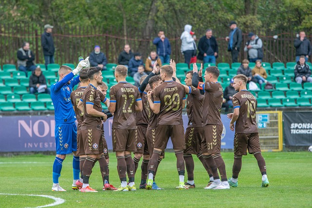 超赛季中获 超赛季中获