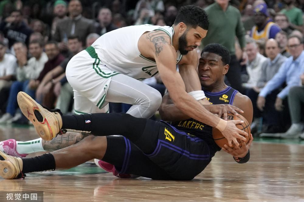 效与沉稳 效与沉稳